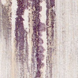 Latour damson, luxe chenille meubelstof van hoge kwaliteit, ideaal voor meubels en gordijnen met een exclusieve uitstraling.