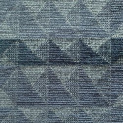 Zwaar geweven chenille stof in blauw met een trendy Bohemian ingeweven patroon.